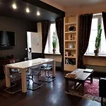 Chmielna Gasthuis 4*