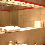 Gasthuis Chmielna 4*