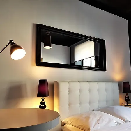 Chmielna Pensjonat 4*