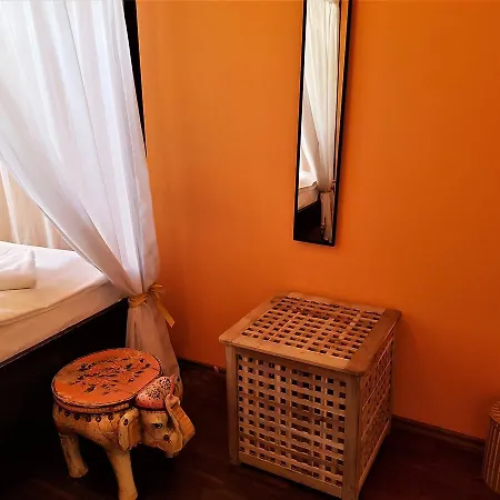 Chmielna Pensjonat 4*