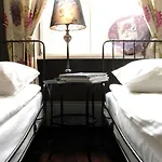 Chmielna 招待所 4*